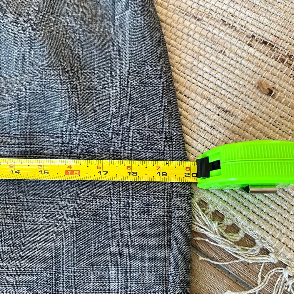Banana Republic Gray Plaid Pencil Skirt - Picture 10 of 10